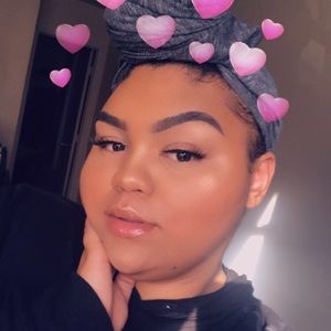 Meet your Posher, Destiny